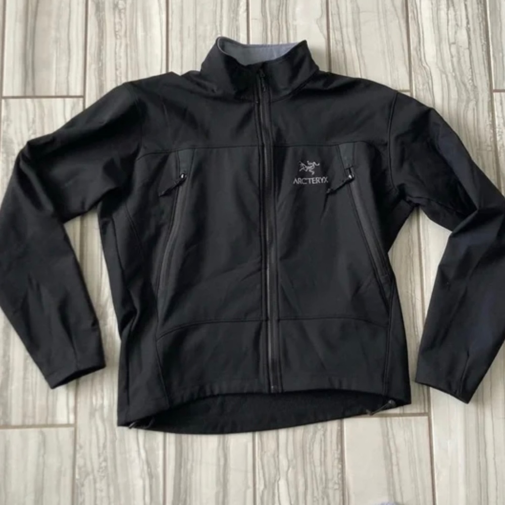 Arc’teryx Gamma soft-shell. Like-new, worn twice. No Flaws. LNWOT